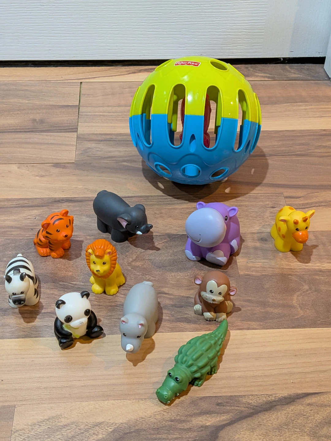 Fisher Price Clutch Ball & Toy Animals