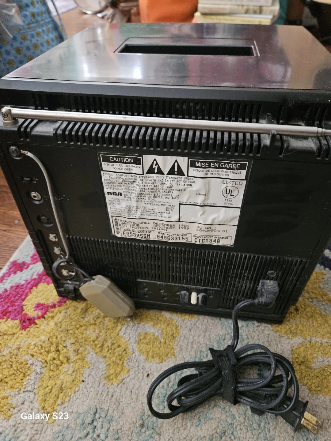 RCA CTC134B Television