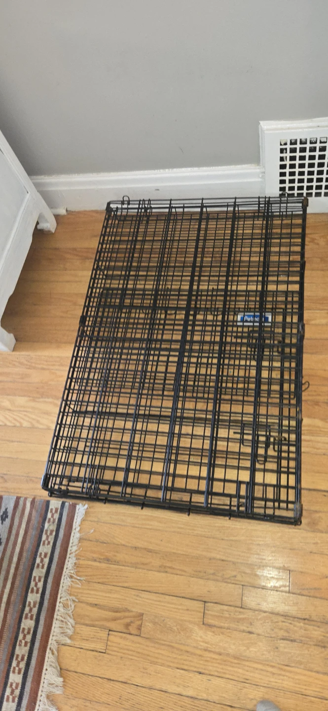 Medium to large Dog Crate - - photo 2