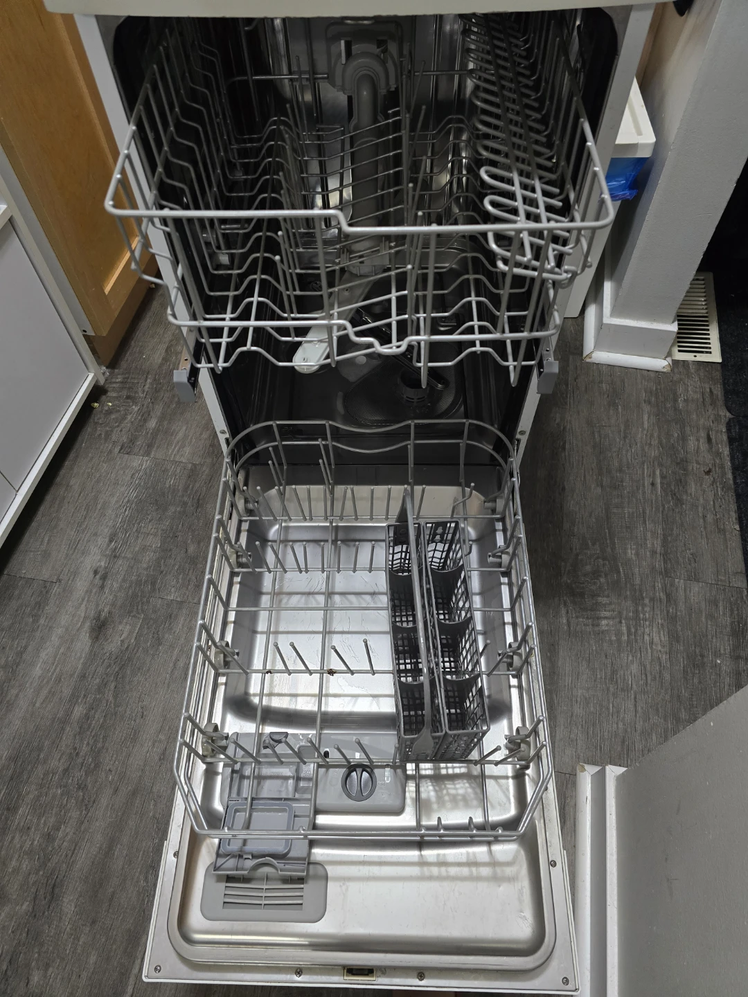 Kenmore Dishwasher - photo 3