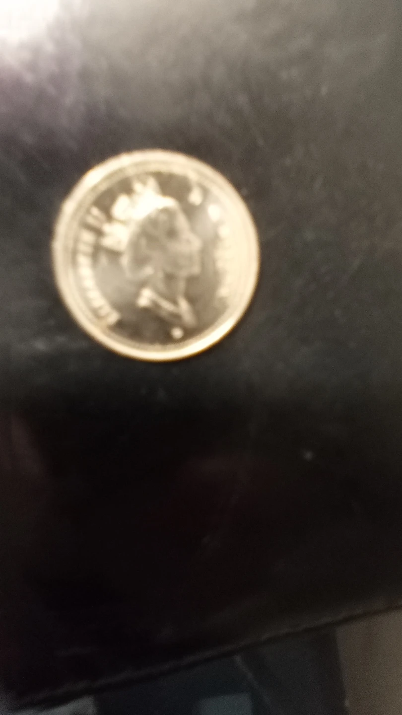 Canadian 5 Cent Coin - 2000P - photo 2