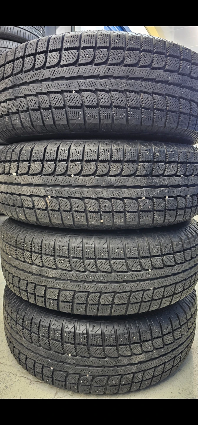 HYUNDAI TUCSON WINTER TIRES ON STEEL RIMS 225/70 R16