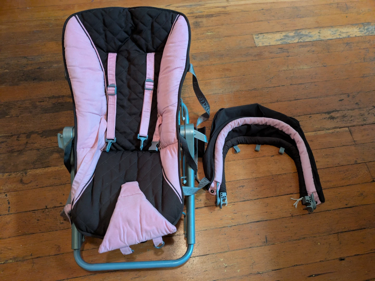 Maclaren Vibrate Baby Bouncer Seat - Pink & Brown