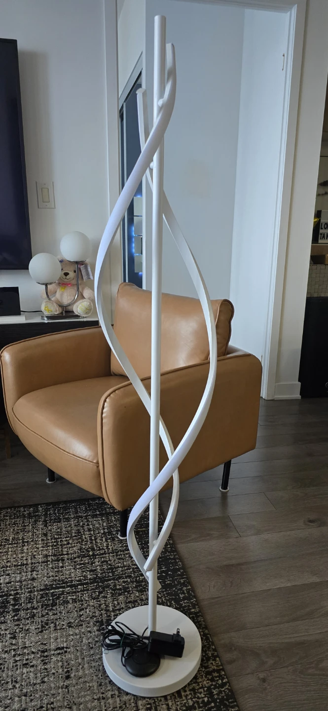 Modern LED Dimmable Spiral Floor Lamp - White