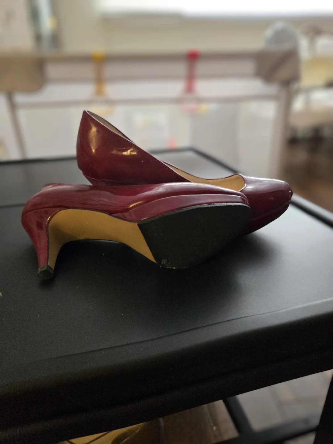 Naturalizer Red Patent Leather Heels - Size 9.5 - photo 3