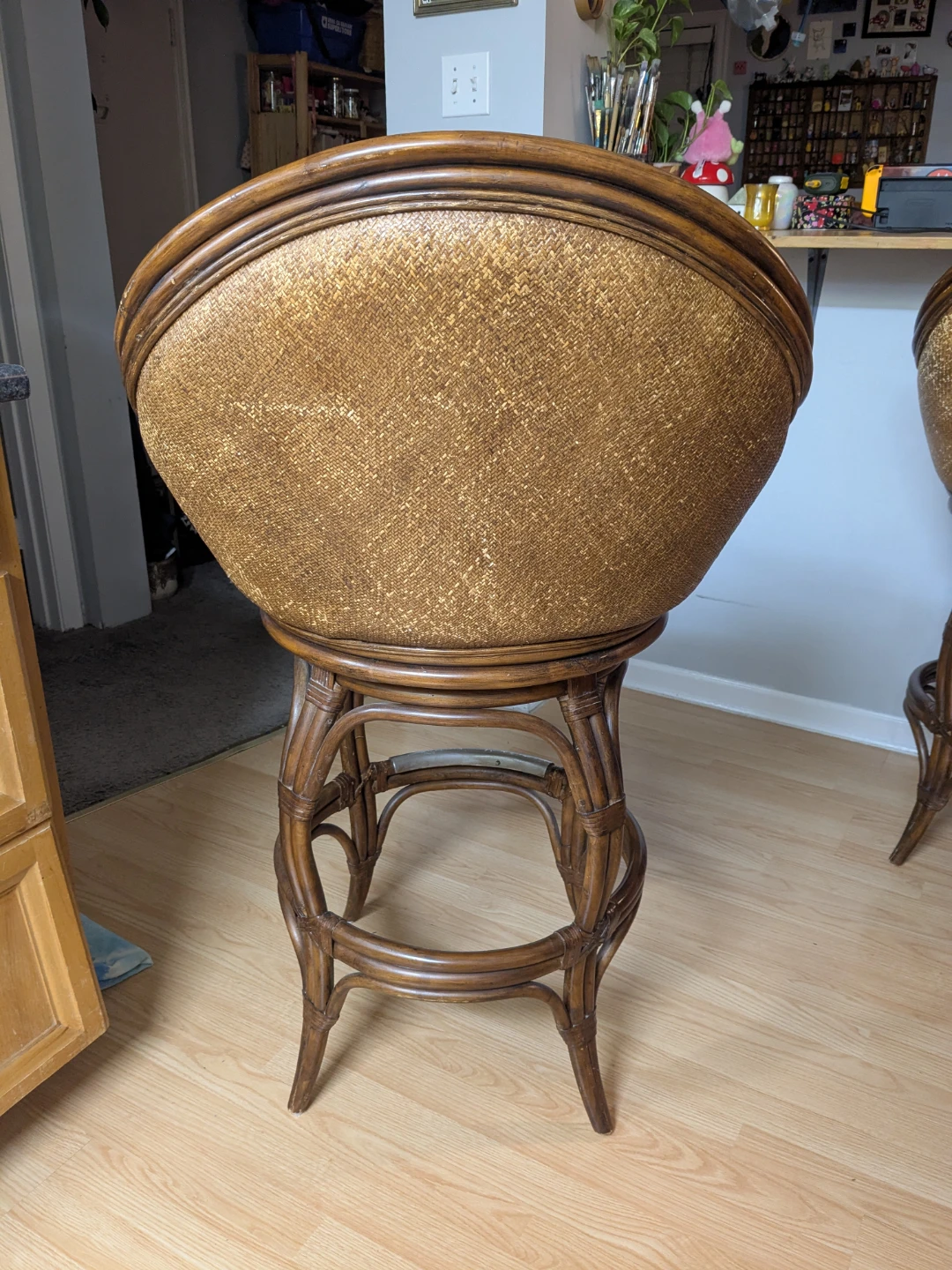 Swivel Bamboo Wicker & Rattan Bar Stools - photo 3