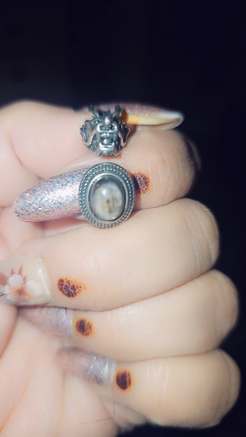 Dragon Head , backbone crystal ring
