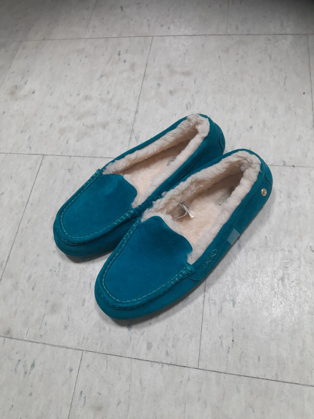 UGG Moccasin Slippers, Size 12 - photo 2