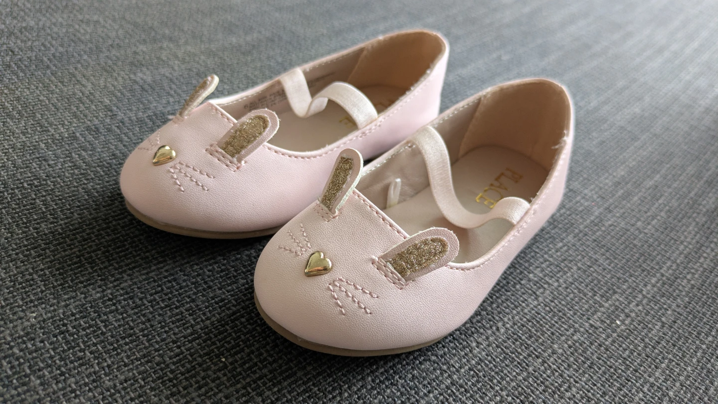 NEW The Children's Place Pink Bunny Flats - Size 6 - photo 2
