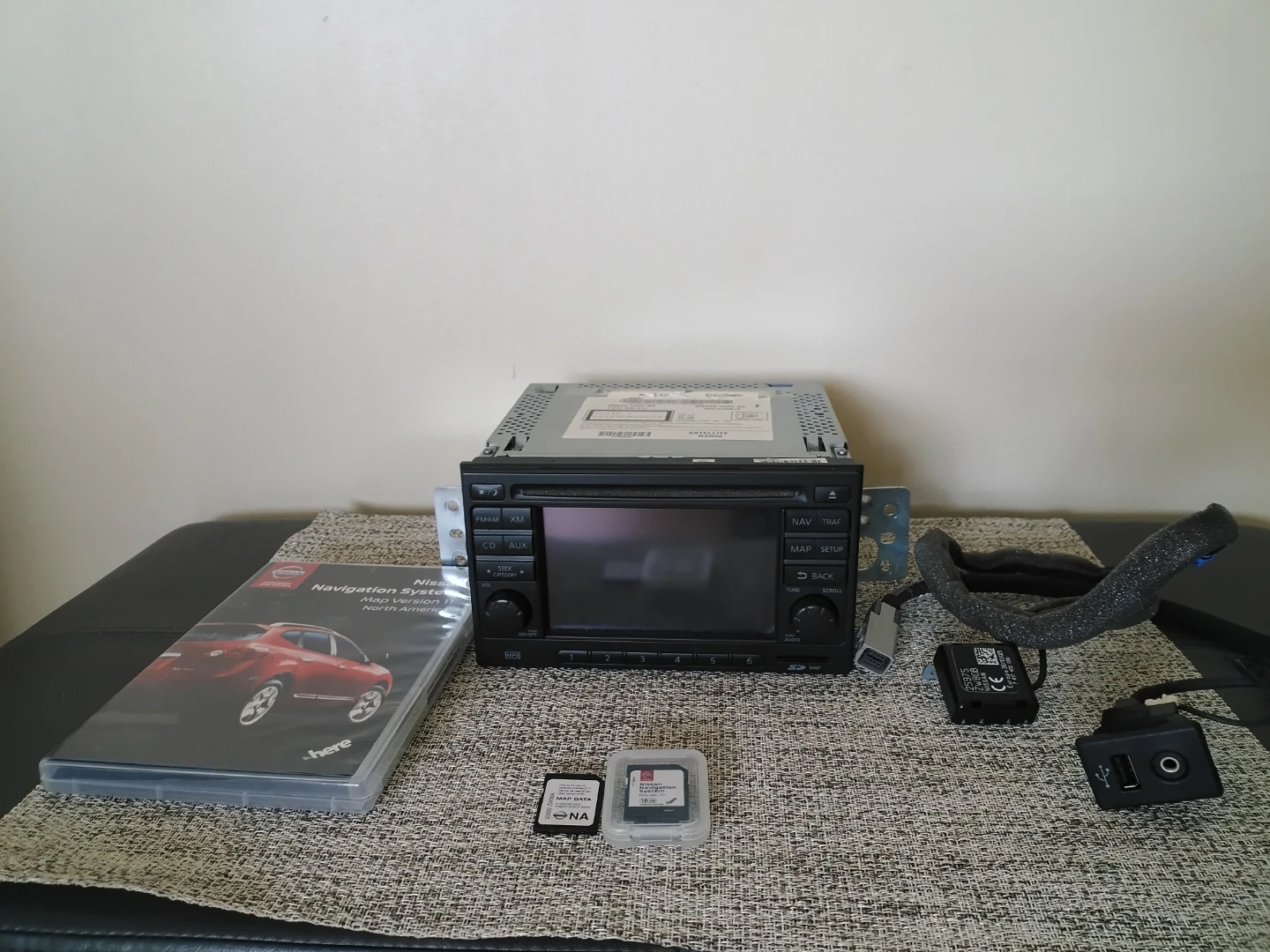 Nissan versa 2008 2011 Navigation System Radio with Map Data - photo 4