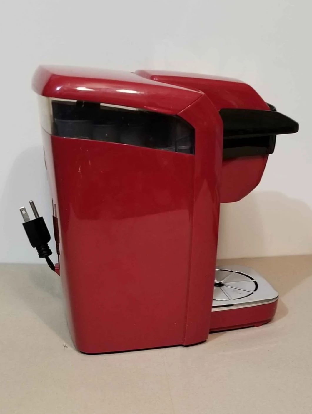 RED SINGLE SERVE KEURIG COFFEE MAKER! *COMES w/RETRACTABLE CORD* - photo 5
