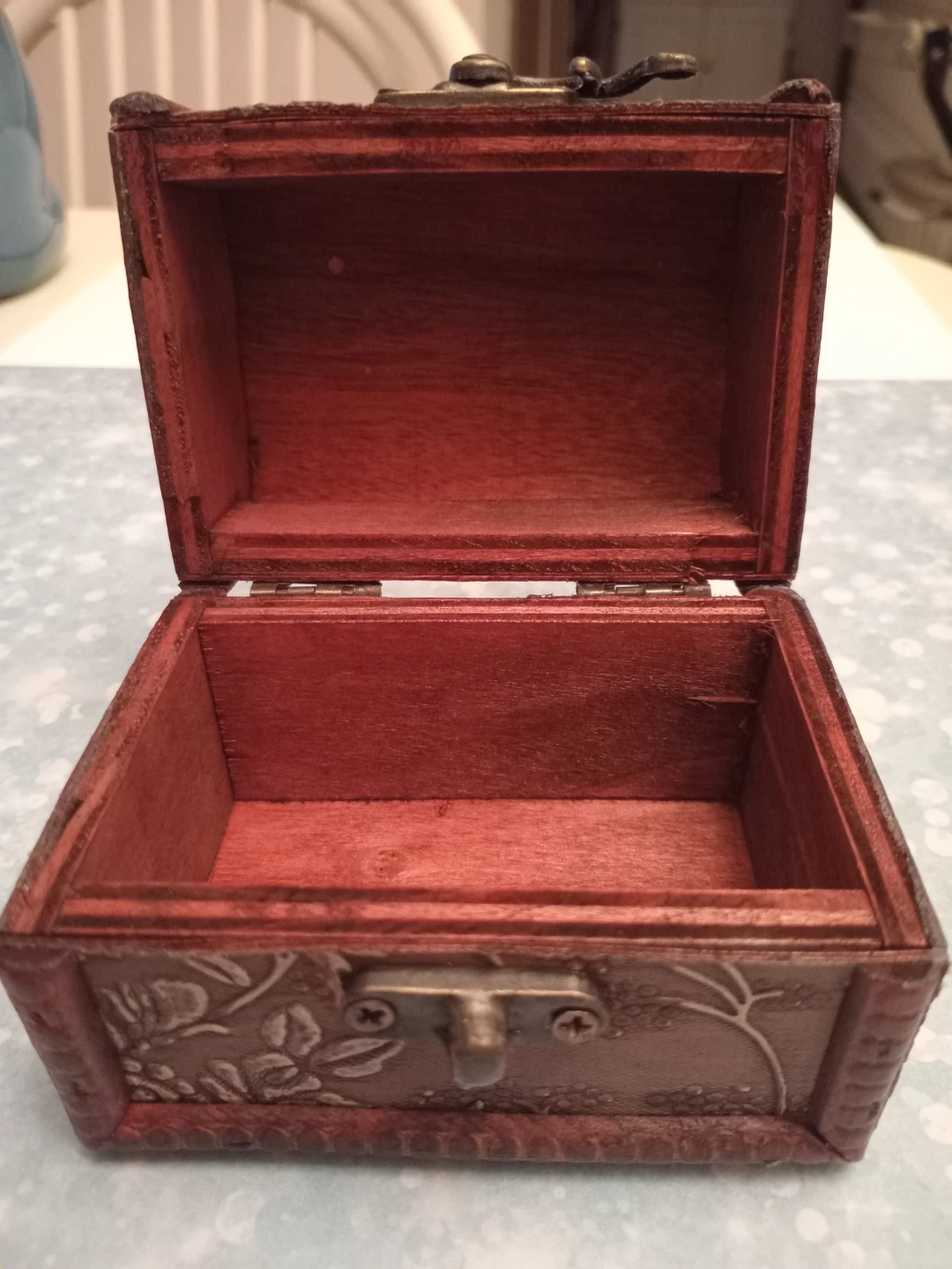 Floral Patterned Wooden Treasure Chest - photo 3
