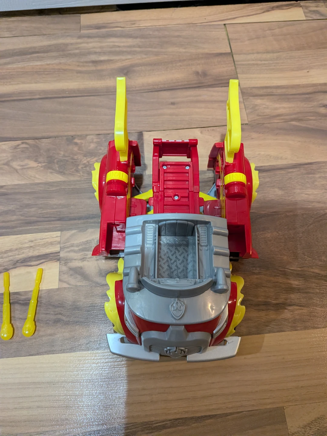 Paw Patrol Marshall Fire Truck Transforming Vehicle - photo 4