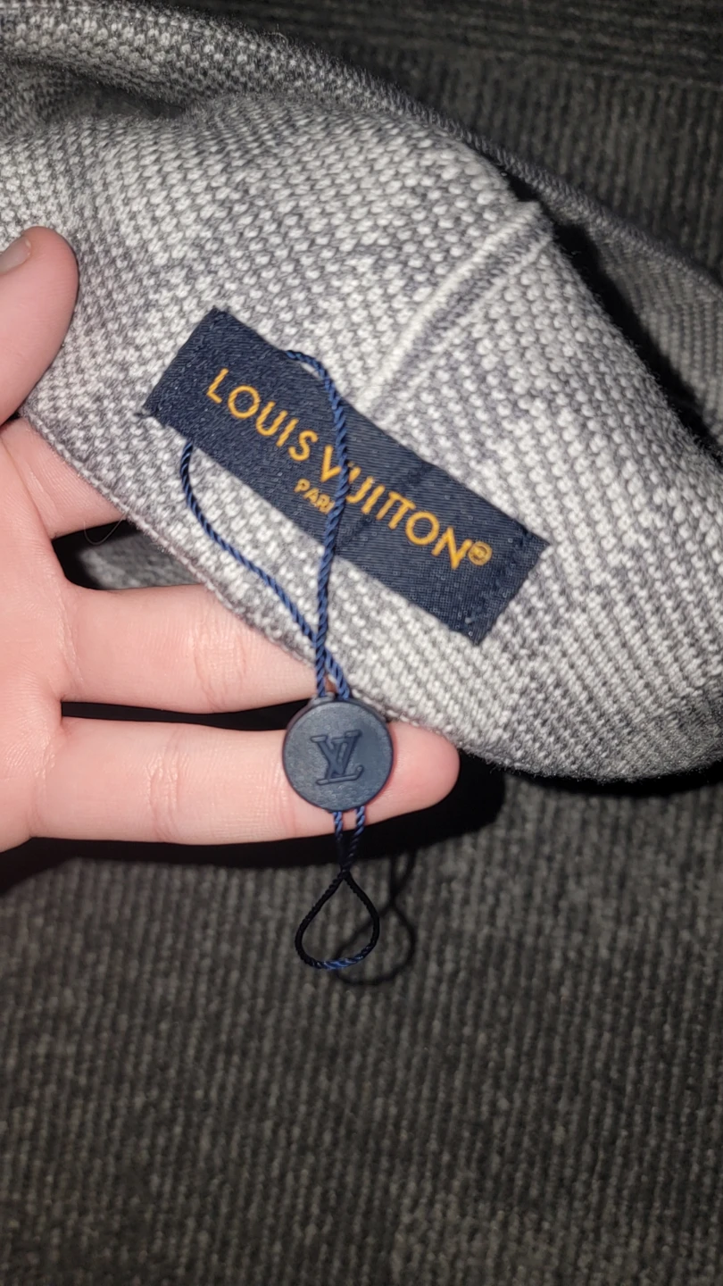 Louis Vuitton Beanie - photo 3
