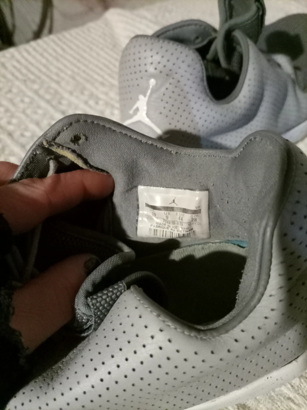 Jordan Air Grey Sneakers - Size 10 US - photo 2