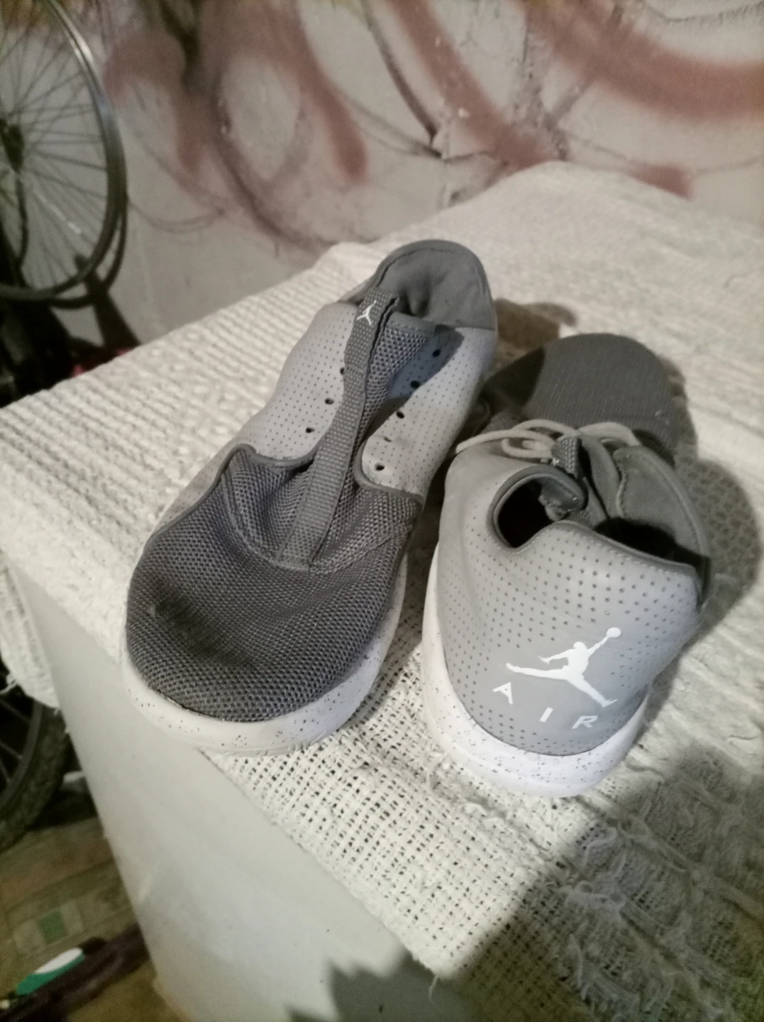 Jordan Air Grey Sneakers - Size 10 US - photo 4