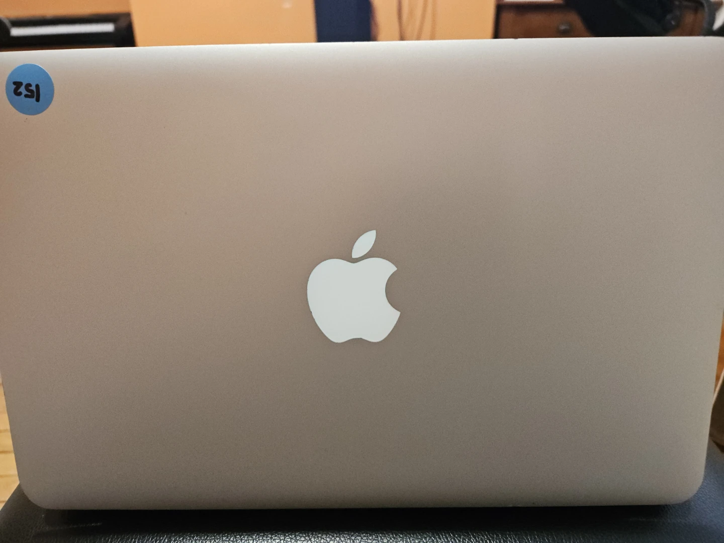 Apple Macbook Air