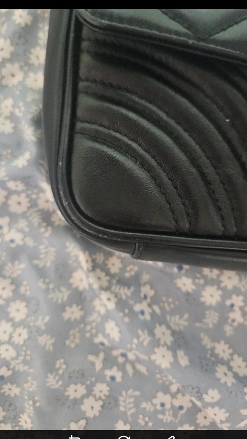 Black Gucci Marmont Shoulder Bag - photo 2