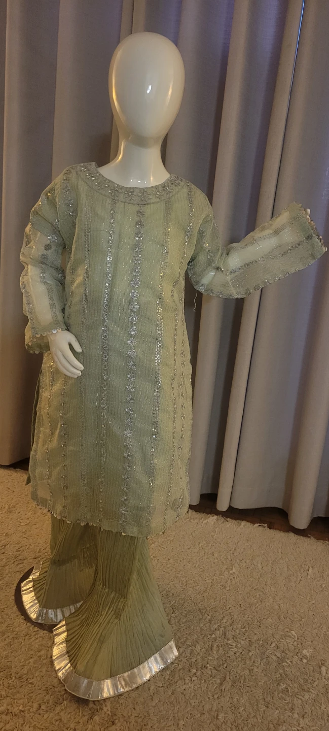 Kids' Sequined Kurti and Palazzo Pants Set - photo 5