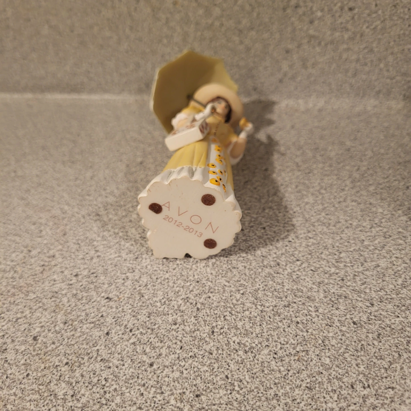 Avon Figurine 2012-2013 - photo 3