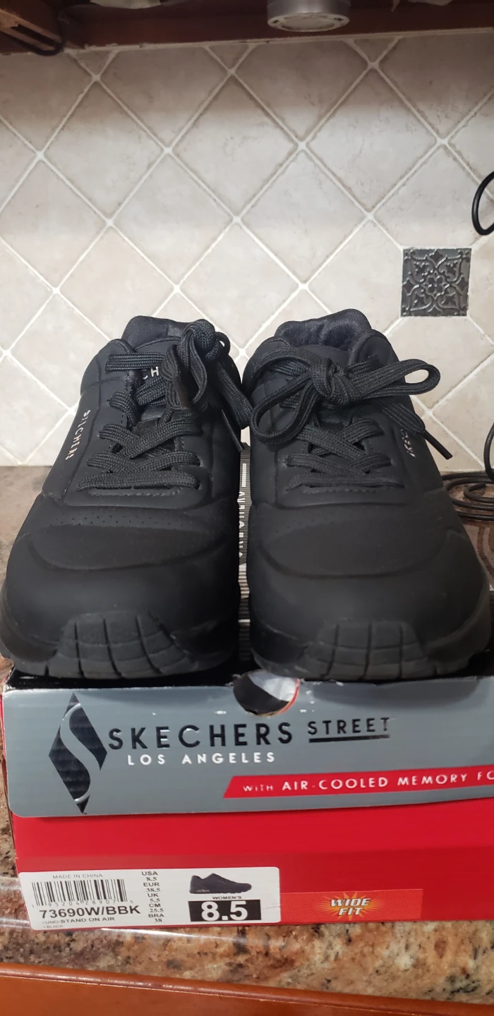 Skechers Street Uno Stand On Air Wide Fit - 8.5