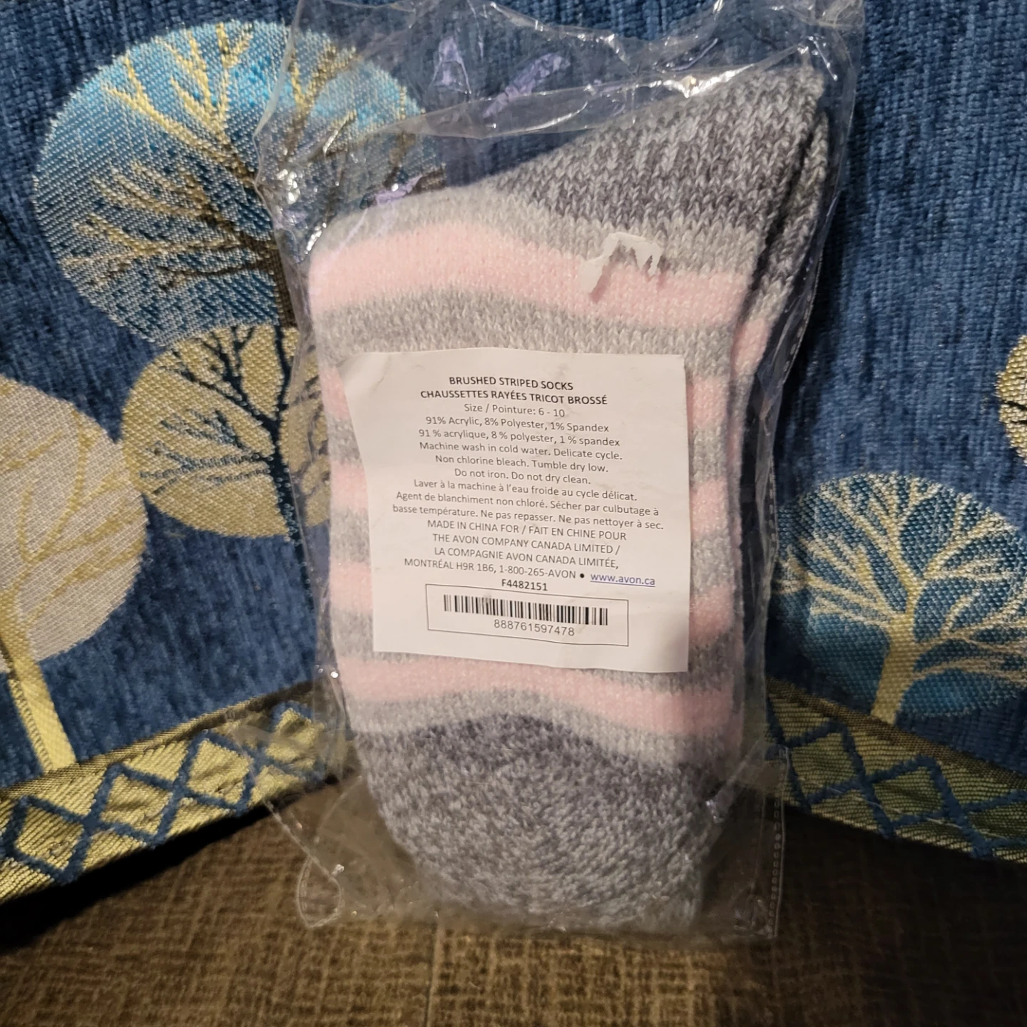 Avon Brushed Striped Socks, Size 6-10, New