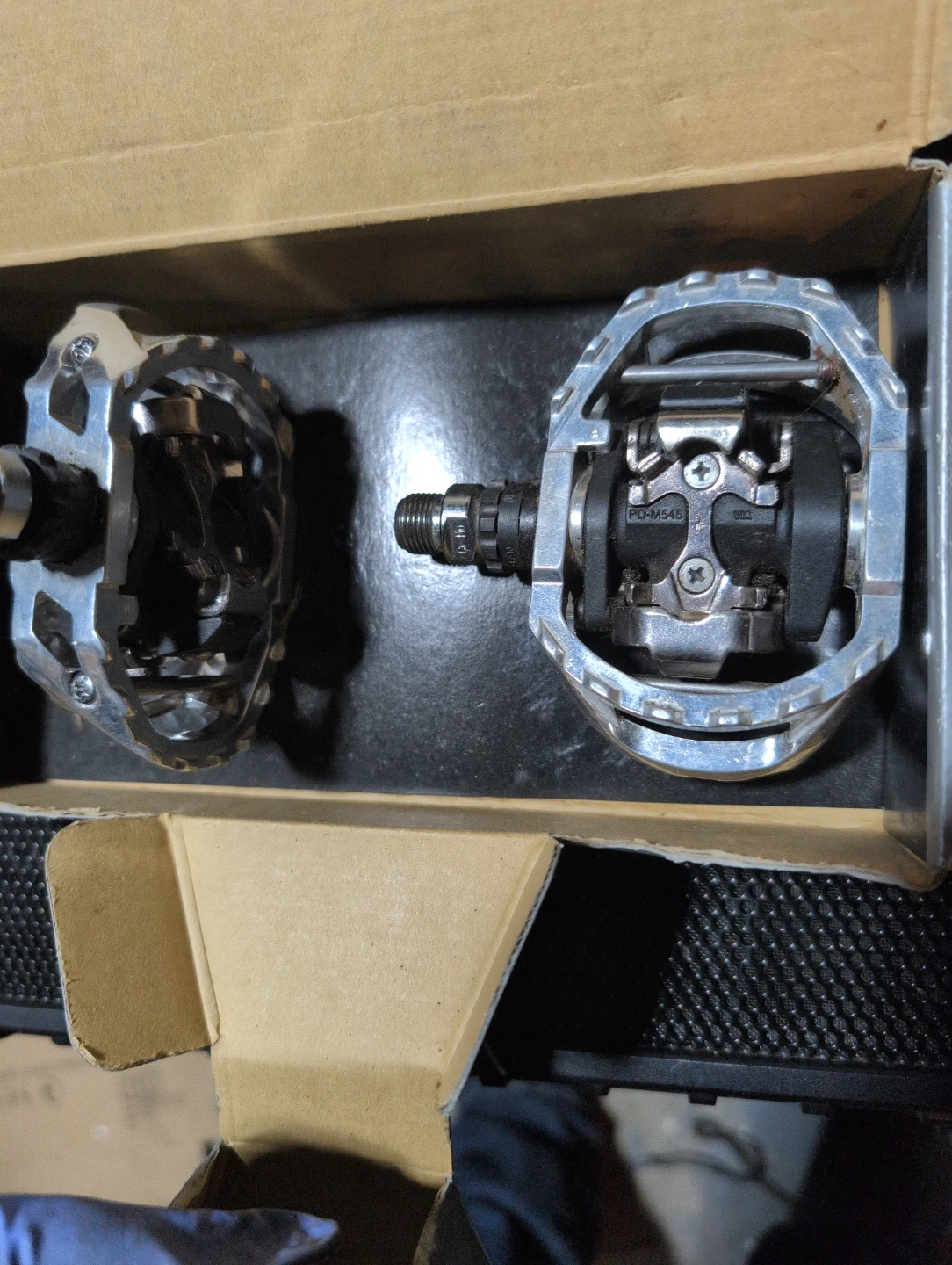 Shimano SPD Pedal PD-M545 - Like New! - photo 3