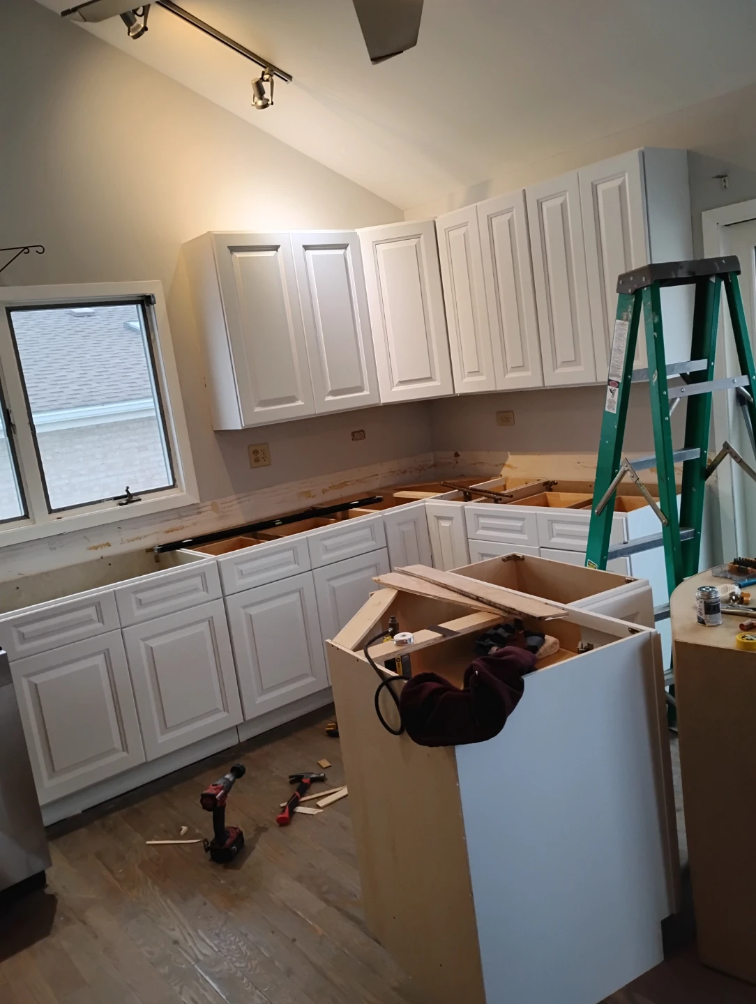 Hardwood flooring - photo 4