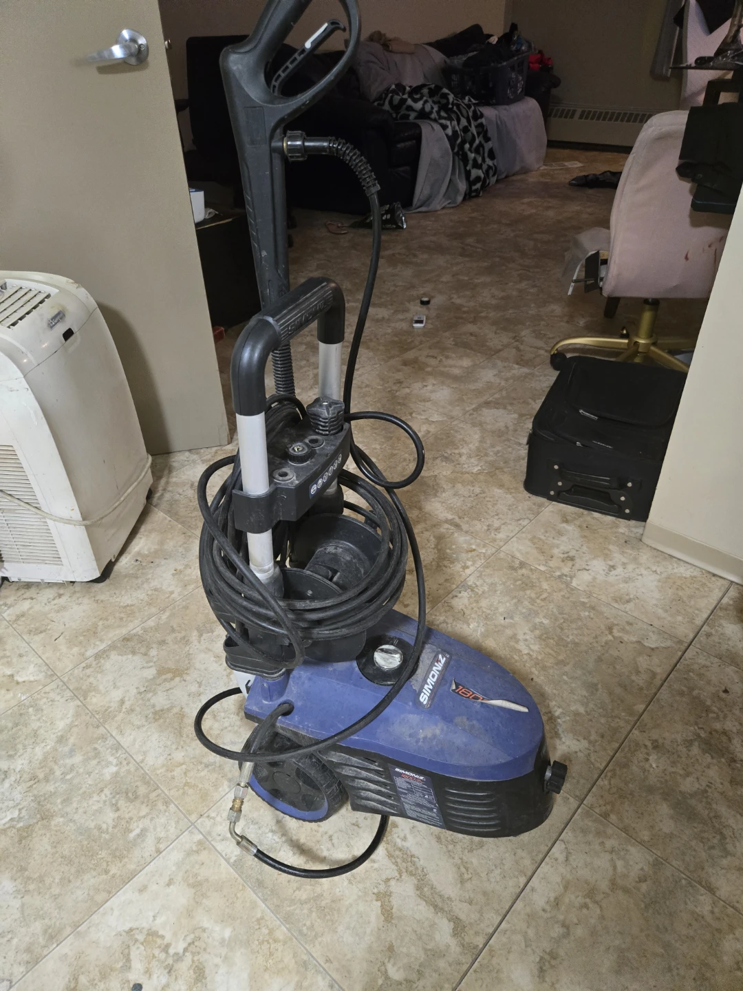Simoniz Electric Pressure Washer <3 - photo 4