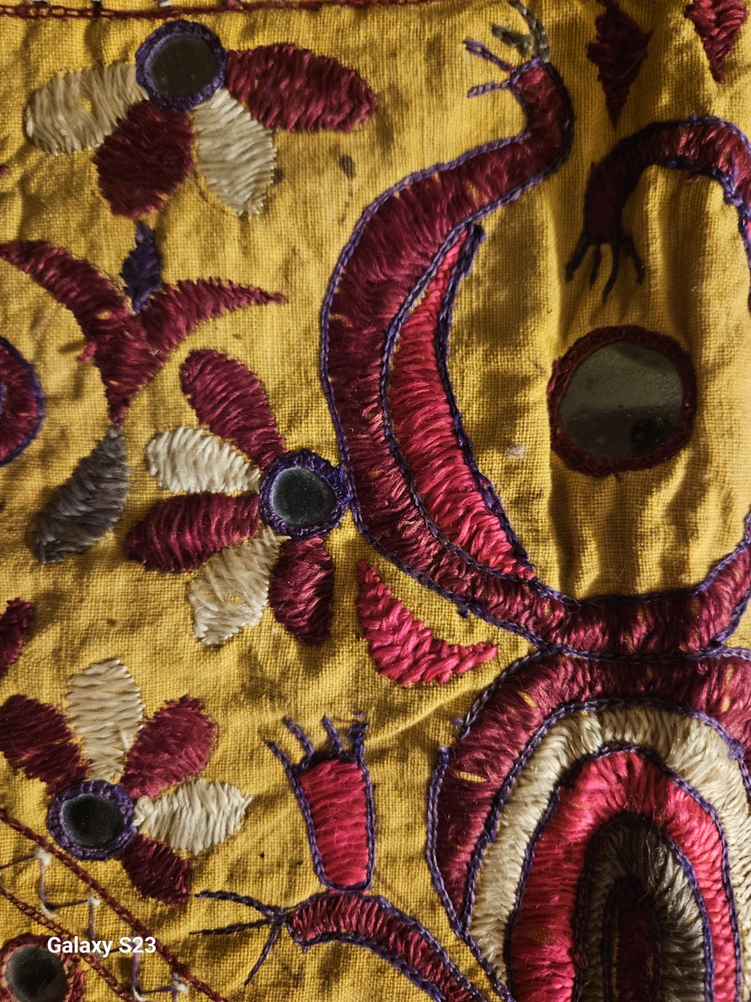 Embroidered Wall Hanging - photo 2