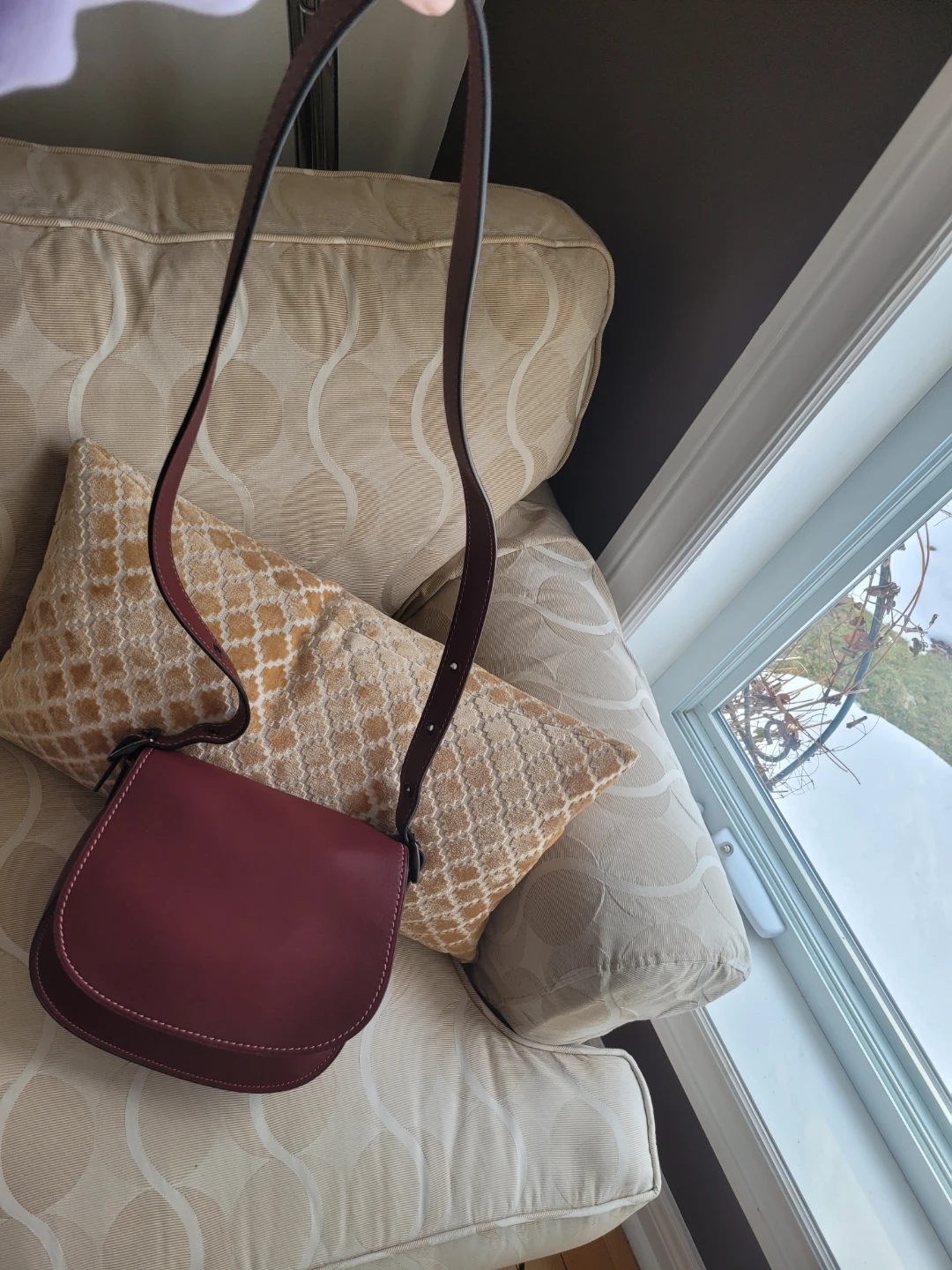 AUTHENTIC Coach Leather Crossbody Saddle Bag - Bordeaux - photo 2