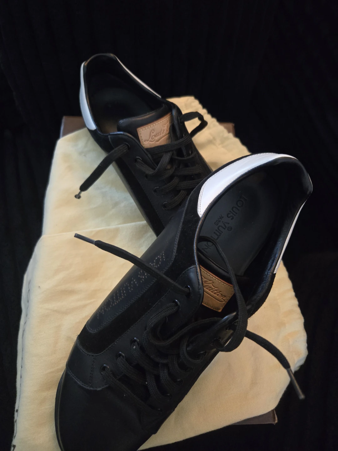 Louis Vuitton Black Leather shoes - photo 2
