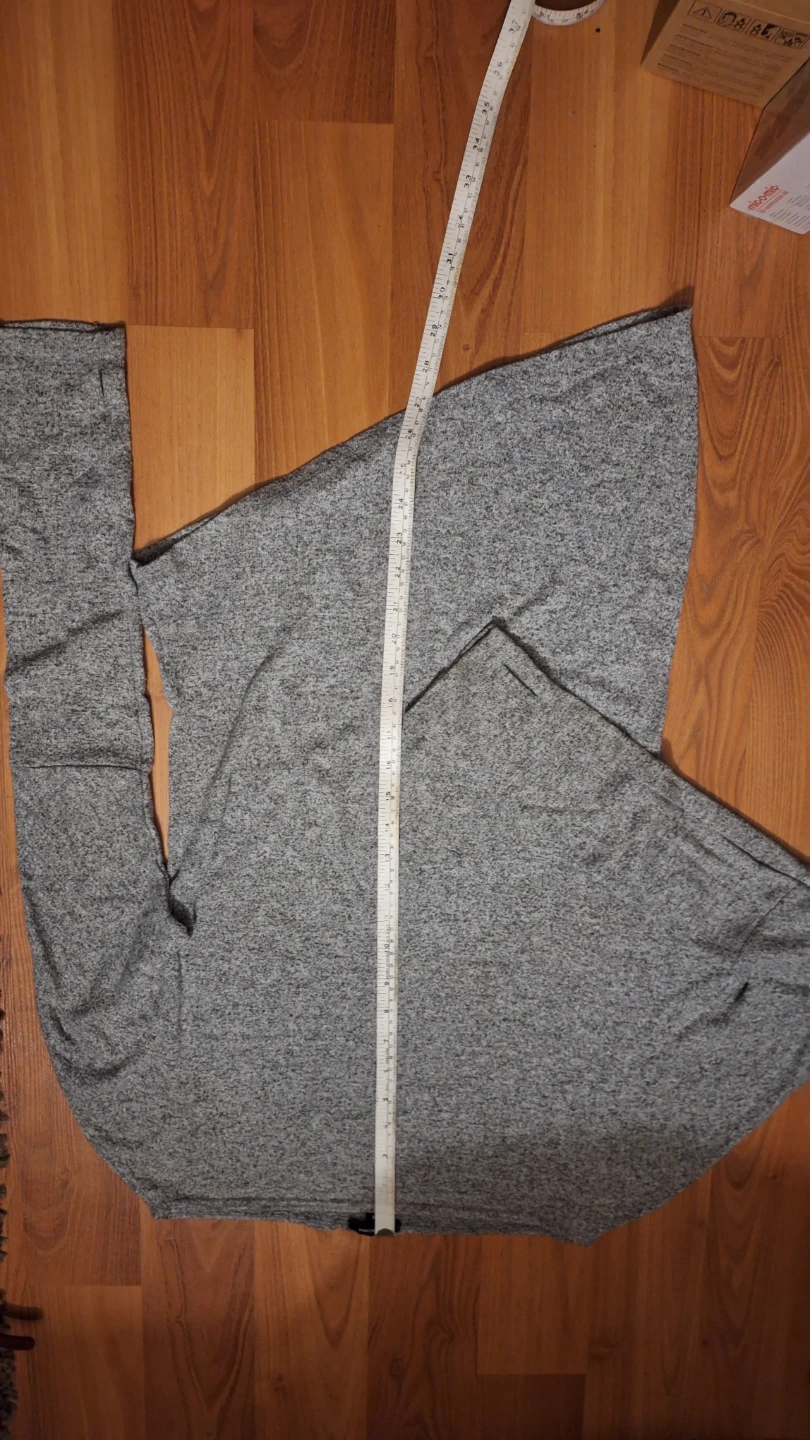 Size M Stella & Dot Grey Long Sleeve Top - photo 2