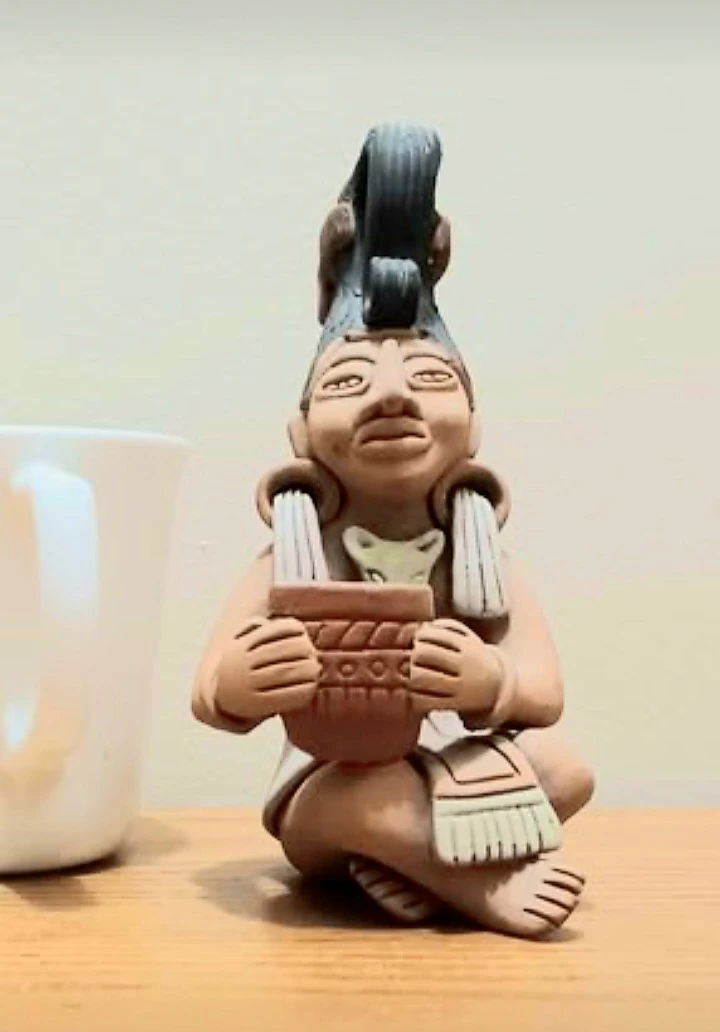 Unique Authentic Aztec Mayan Pottery Figurine
