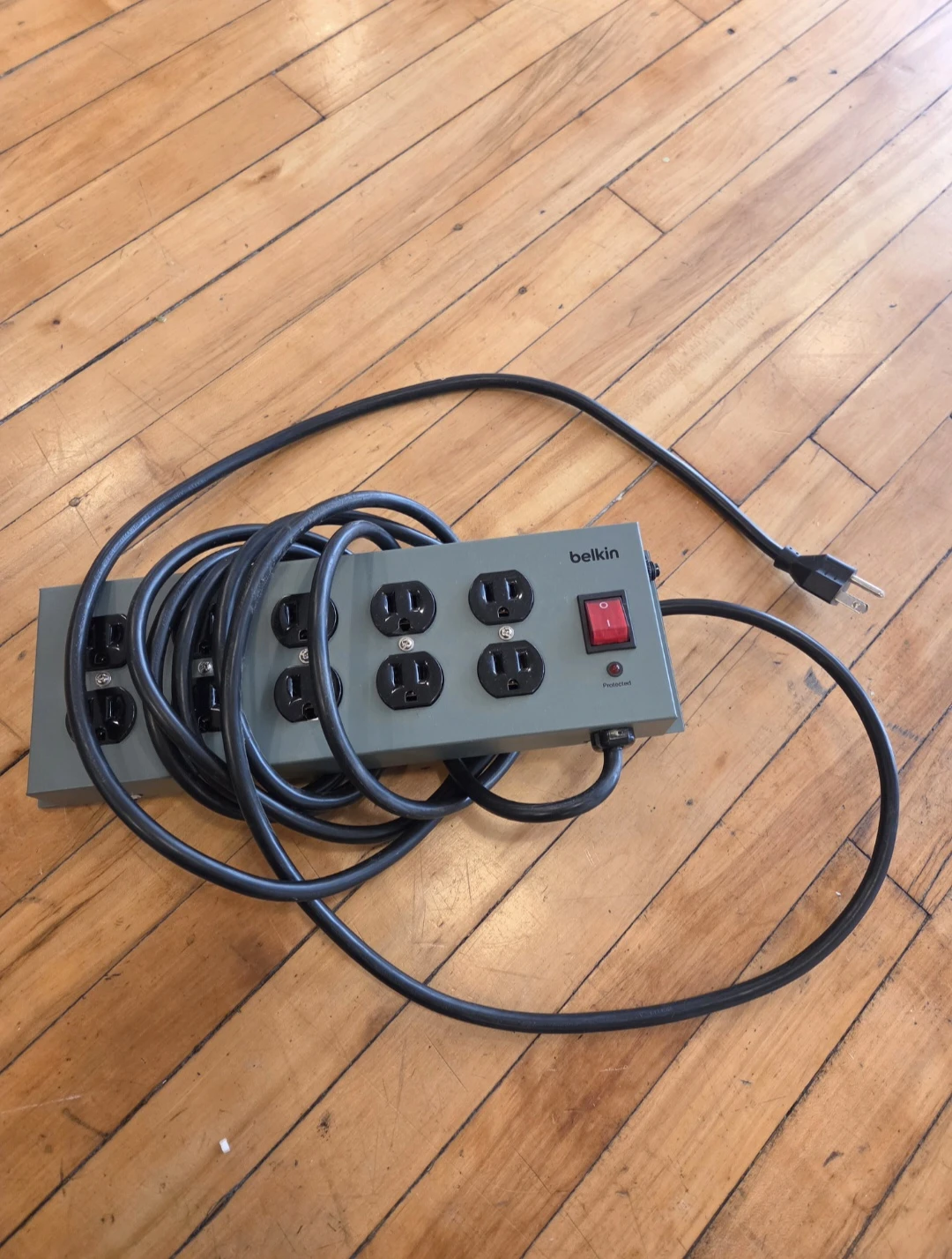 Belkin Surge Protector Power Strip
