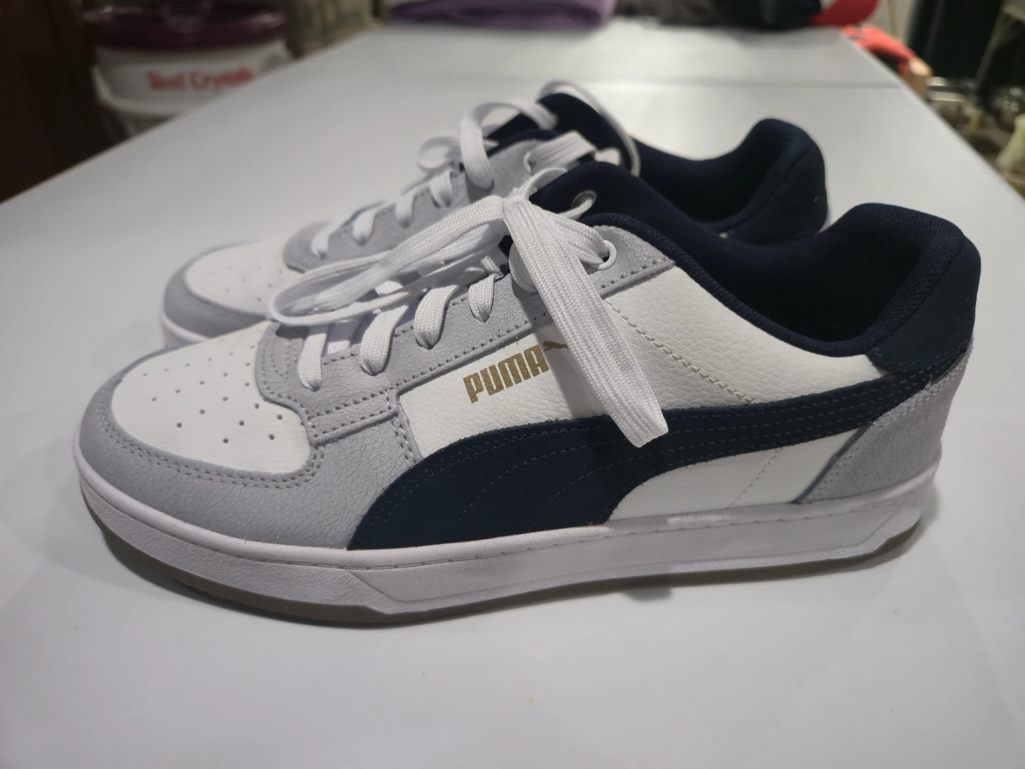 Puma  Men's - Size 9 Excellent Condition