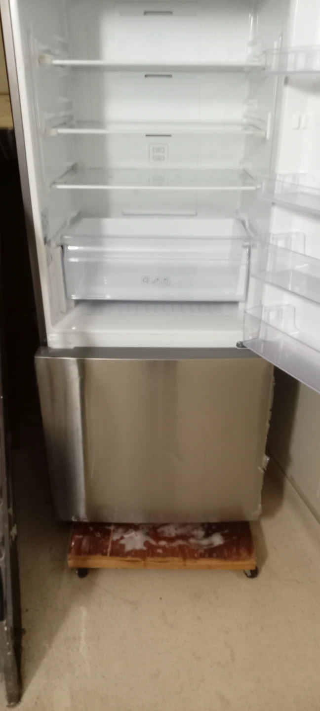Samsung Fridge - Stainless Steel Finish - photo 4