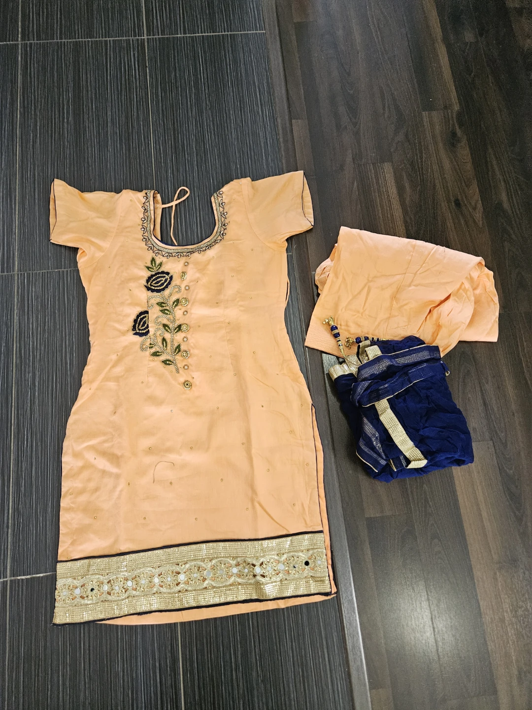 Peach Salwar Kameez Suit