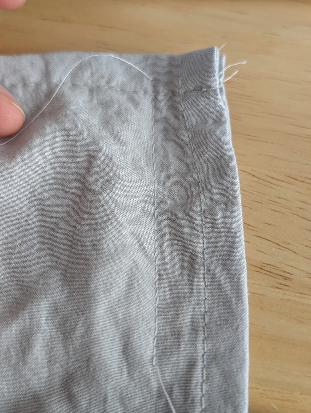 White Portable Sewing Machine - photo 3