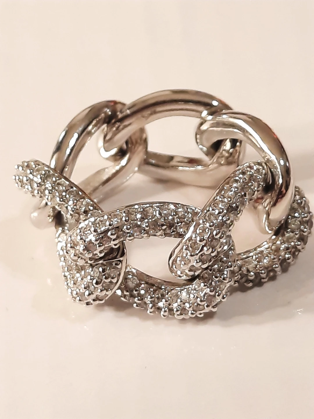 Sparkling Chunky Link Ring