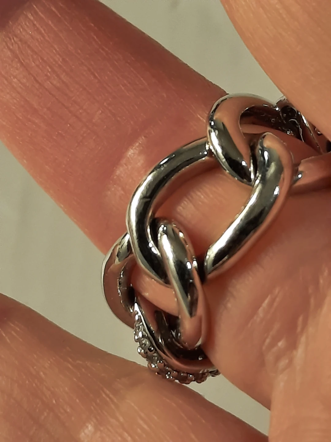 Sparkling Chunky Link Ring - photo 3
