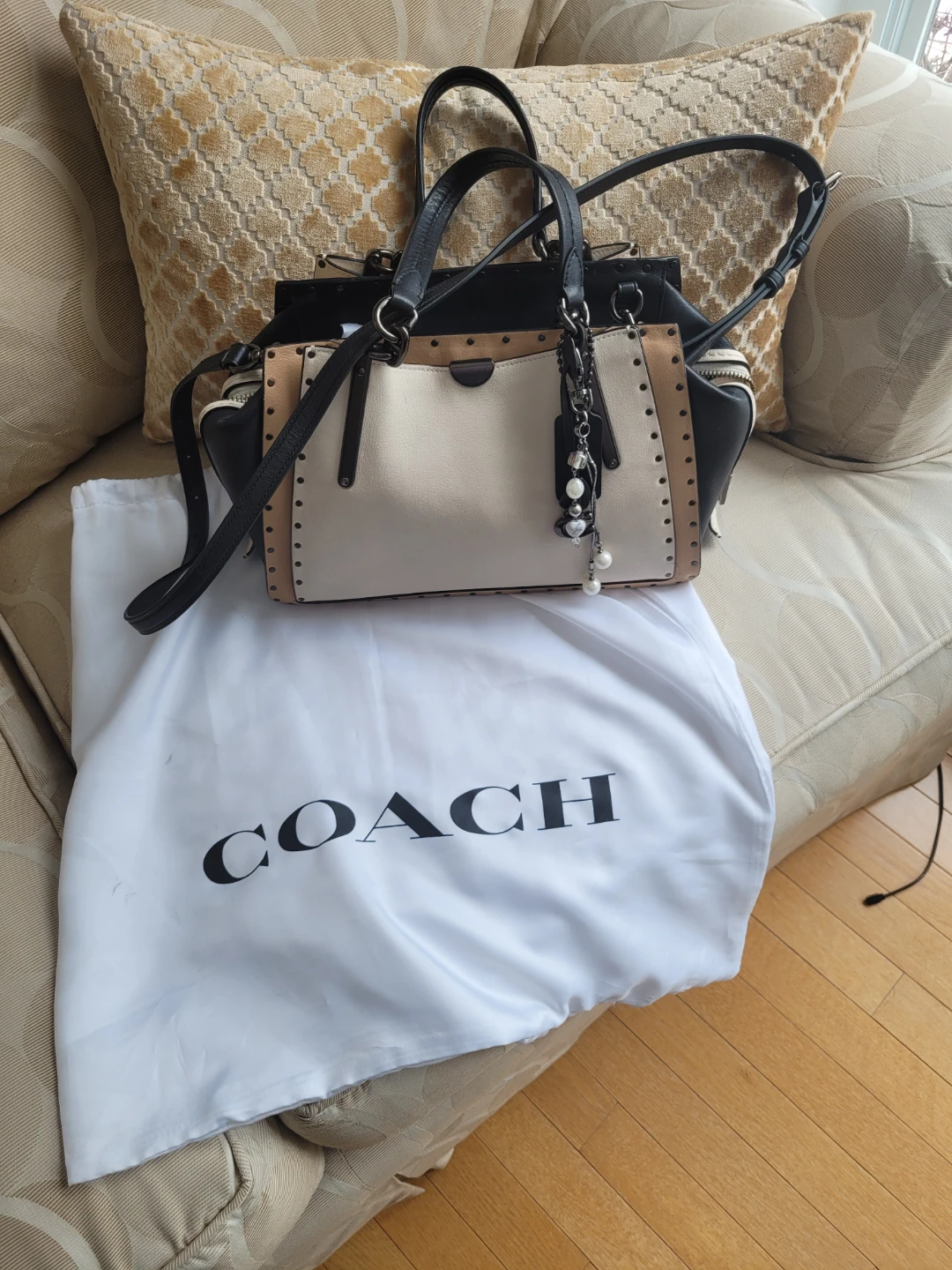 Authentic Coach Tri Colour Dreamer Handbag