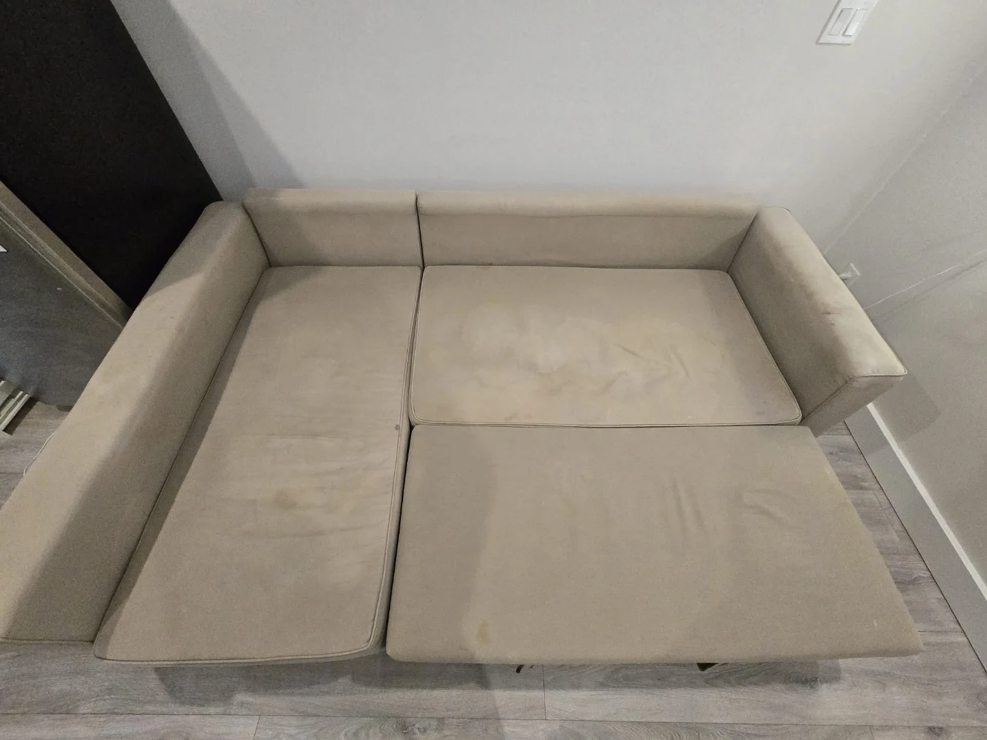 Beige Sectional Sofa with Pull-Out Bed - photo 3