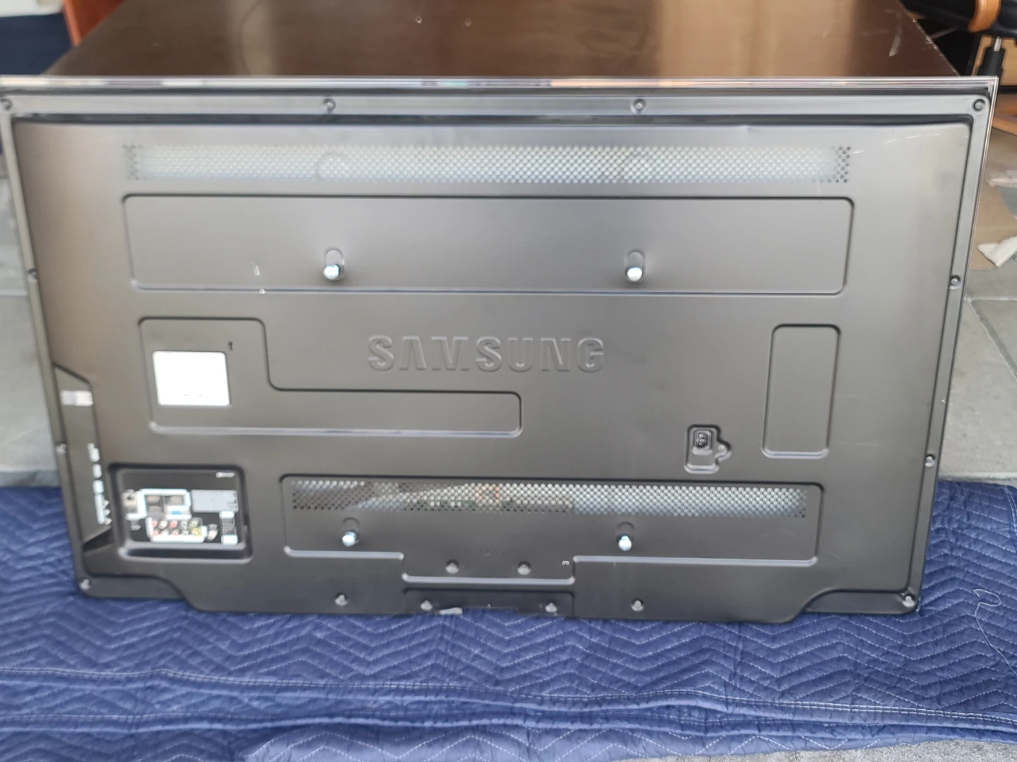 Samsung LN55C750 55" LCD TV - photo 3
