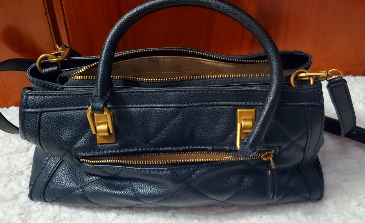 Guess Quilted Satchel Crossbody Handbag - photo 4