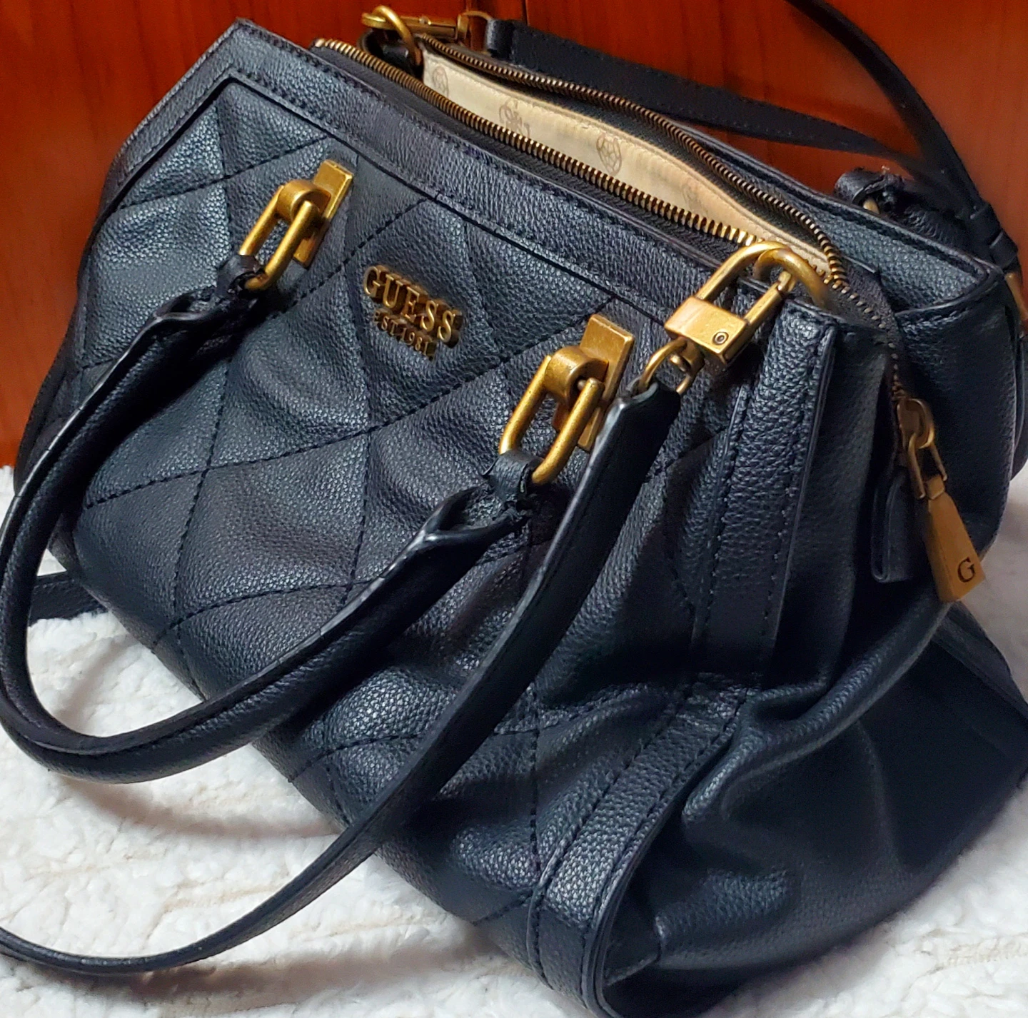 Guess Quilted Satchel Crossbody Handbag - photo 5