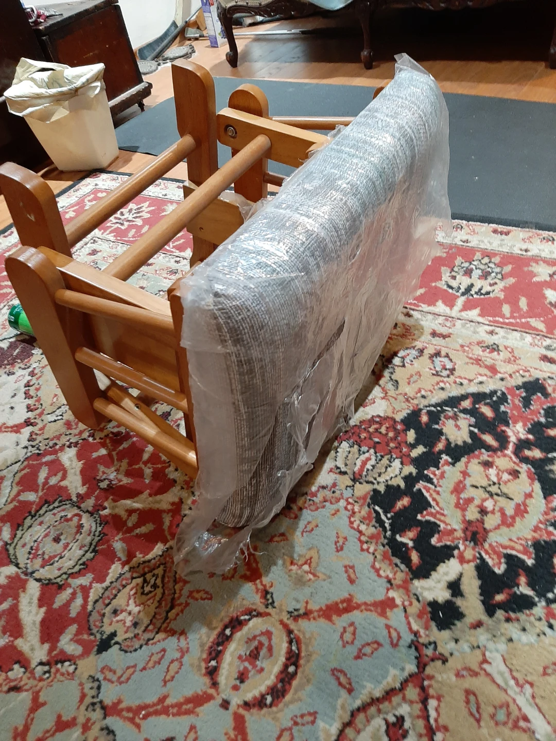 FREE FOOTREST OTTOMAN - photo 5