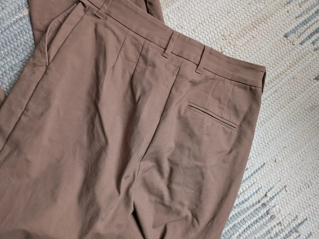 OAK + FORT beige cropped pants - photo 3