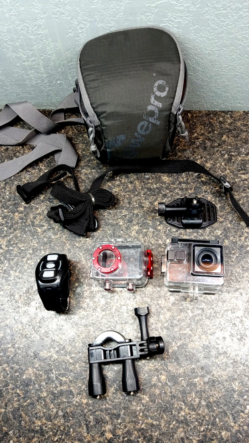 Apeman 4K Action Camera Bundle with Accessories - photo 2