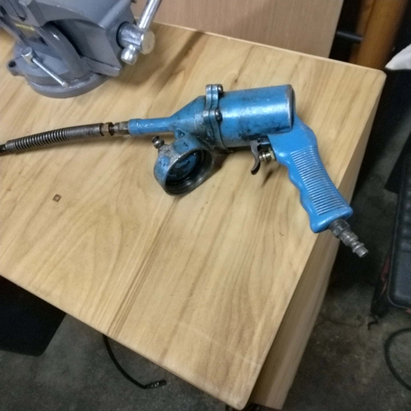 Air grease guns 30 each
